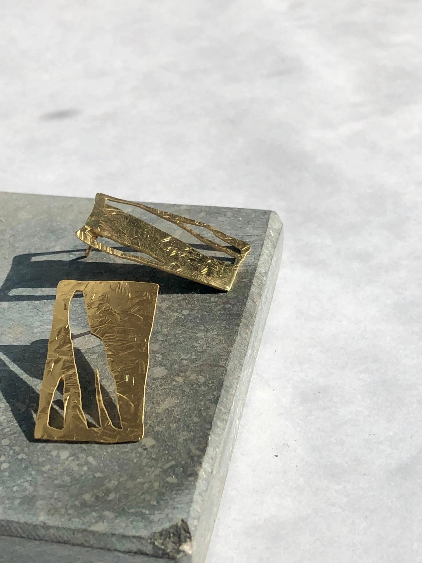 Serra & The Lingering of Time Earrings - Gallery 79 – Jewellery Art & Design